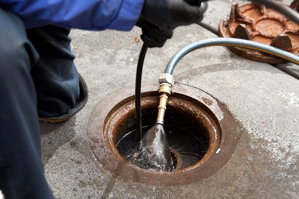 Emergency drain cleaning and clogged drain repair in Woodstock, Georgia